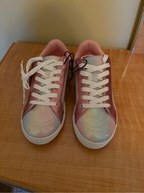 Iridescent Pink Lace-Up Sneakers